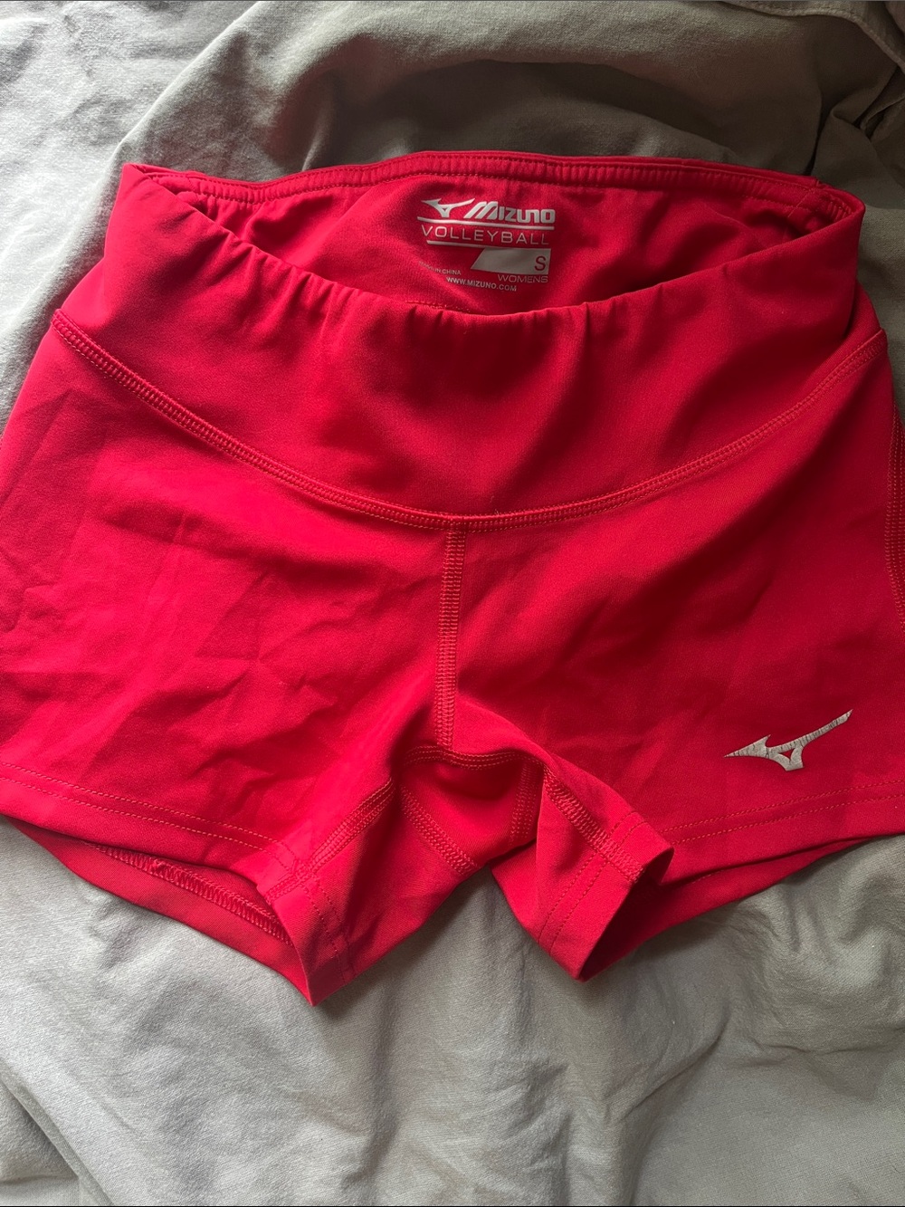 Mizuno Women's Red Athletic Volleyball Shorts - Size S